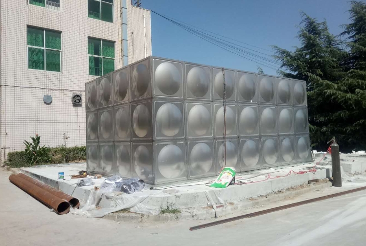 鍍鋅水箱:保障水質安全的重要設備